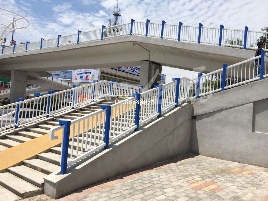 桥梁护栏网