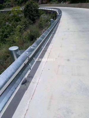 公路波形防撞板