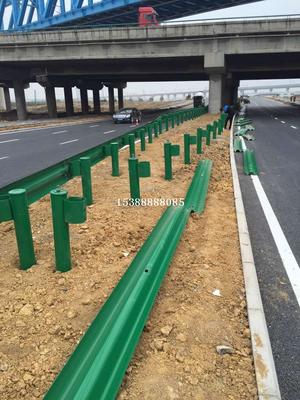公路波形防撞板
